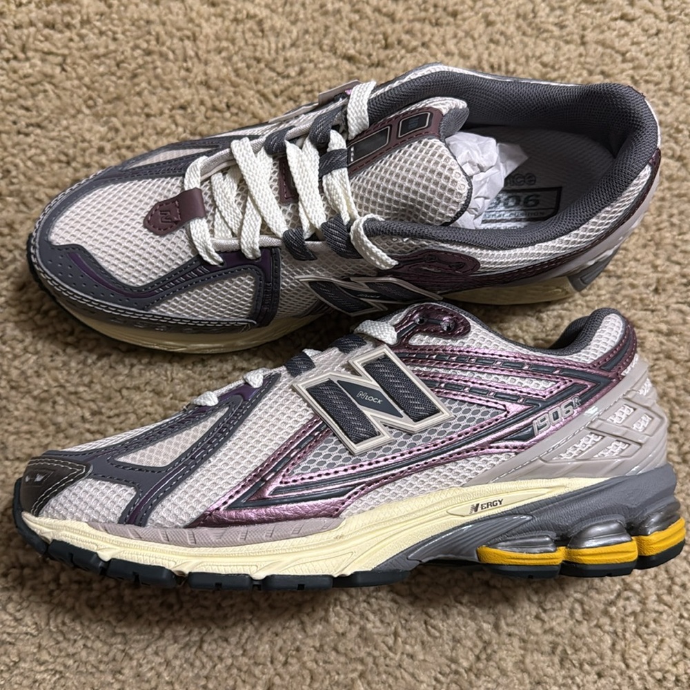 New Balance 1906R metallic purple grey yellow